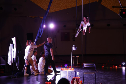 Circo contemporáneo 'Tiempo al viento'.- PHOTOGENIC