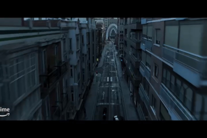 Escena de 'Memento Mori' con la vista aérea de la calle López Gómez. -PRIME VIDEO