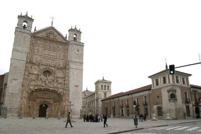 San Pablo y el Palacio de Pimentel, dos edificios emblemáticos del casco histórico.-El Mundo