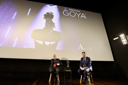 Fernando Méndez-Leite y Óscar Puente, en el anuncio de Valladolid como sede de los Goya 2024.