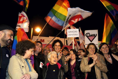 Concentración del colectivo de gays y lesbianas en la Puerta del Sol, en noviembre del 2012. JUAN MANUEL PRATS