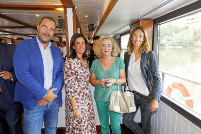 Alberto Iglesias, Teresa Vicario, Paloma Pérez y Laura López (Colegio de Abogados).