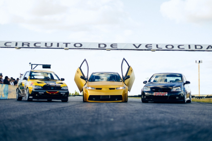 Las carreras de velocidad, también conocidas como 'lanzadas', en el Circuito FK1 Internacional de Villaverde de Medina. -MCARTHUR_76