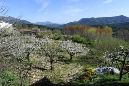 Imagen panorámica del Valle de Caderechas, en la provincia de Burgos. / ISRAEL L. MURILLO,