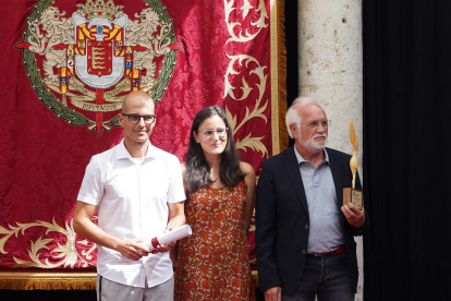 Tiramisú Teatro galardonado en la 34 edición de los Premios Amigos del Teatro Ciudad y Provincia de Valladolid. -ICAL