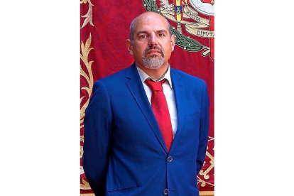 El portavoz electo, Carlos Mangas.-E. M.