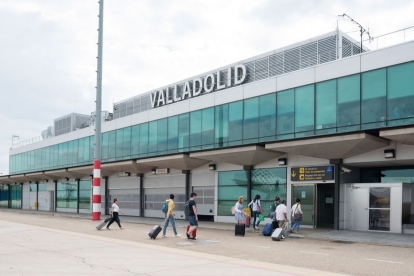 Aeropuerto de Villanubla en Valladolid, en una imagen de archivo.-E. M.