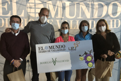 Luis Muñoz, Alberto Piedra, Sonia Morán y Mercedes Godoy, participantes de Pádel.