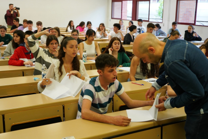 Pruebas de Evaluación de Acceso a la Universidad, EBAU 2023 en Valladolid. -ICAL