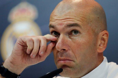 Zinedine Zidane, durante la rueda de prensa de este sábado en Valdebebas.-EFE / MARISCAL