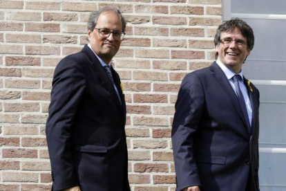 Carles Puigdemont y Quim Torra, el pasado 28 de julio.-NICOLAS MAETERLINCK (AFP)