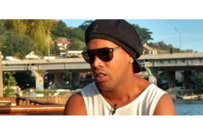 Ronaldinho en una entrevista ofrecida al medio brasileño Globo Esporte.-EL PERIÓDICO
