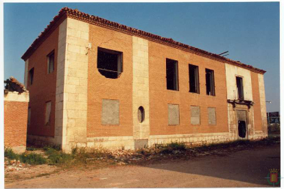 Antigua harinera el Palero en el barrio Arturo Eyries en 1993.- ARCHIVO MUNICIPAL VALLADOLID