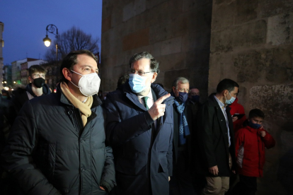 Mariano Rajoy participa en un acto de campaña del Partido Popular en León.- ICAL
