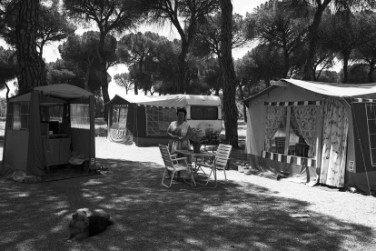 Antiguo camping del barrio Puente Duero en 1990.- J.M. LOSTAU