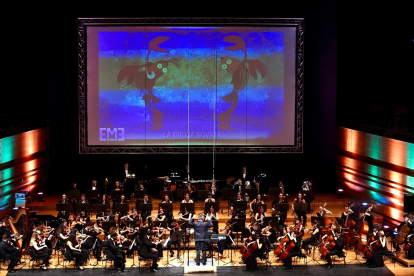 Concierto Familiar de Navidad de la Fundación Schola, a cargo de la Joven Orquesta Sinfónica de Valladolid (JOSVA), bajo la batuta de su director, Ernesto Rodríguez Monsalve. -ICAL