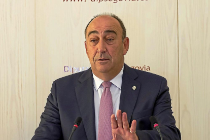 El presidente de la Diputación de Segovia, Miguel Ángel de Vicente.-E.M