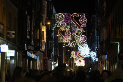 El encendido navideño en las calles de Valladolid. -PHOTOGENIC.