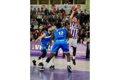 UEMC Real Valladolid Baloncesto - Fuenlabrada. Photogenic/Miguel Ángel Santos