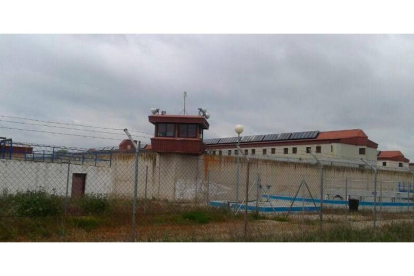 Cárcel de Villanubla en Valladolid.-E. M.