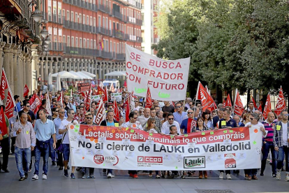 ÚItima manifestación en Valladolid de apoyo a los trabajadores de Lauki.-ICAL