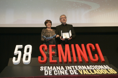 Espigas de Honor de la Seminci para Concha Velasco y José Sacristán en octubre de 2013. - ICAL