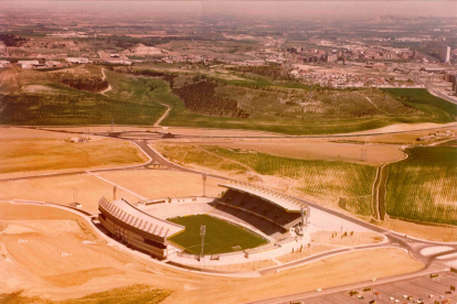 Panorámica del Estadio José Zorrilla en Parquesol en 1982. -  ARCHIVO MUNICIPAL DE VALLADOLID
