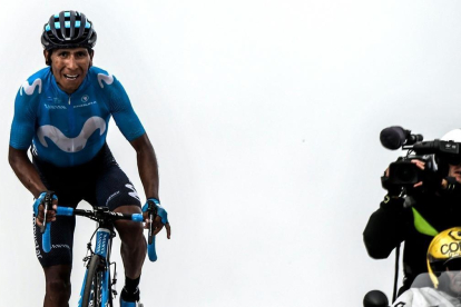 Nairo Quintana se dispone a ganar la 17ª etapa del Tour. /-PHILIPPE LOPEZ