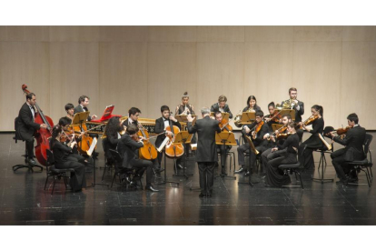 Concierto de Navidad de la Fundación Silos a cargo de Camerata Viesgo de la Escuela Superior de Música Reina Sofía, bajo la dirección del maestro Hansjörg Schellenberger-ICAL