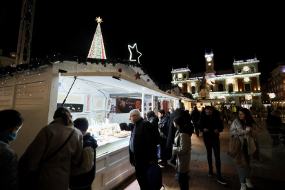 Mercado Artesanal Navideño de Valladolid 2023.- PHOTOGENIC