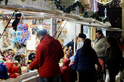 Mercado Artesanal Navideño de Valladolid 2023.- PHOTOGENIC