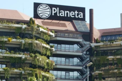 Edificio central del Grupo Planeta en Barcelona.-ARCHIVO / LAURA GUERRERO