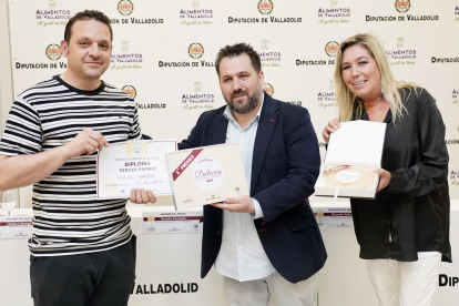 Tercer premio del concurso 'Dulcería - Mejor Dulce Alimentos de Valladolid' en el Espacio La Granja.- ASOC. CONFITEROS