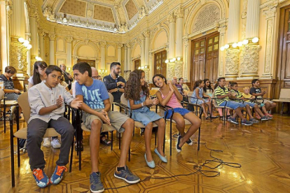 Recepción de los niños saharauis en el Ayuntamiento de Valladolid.-Miguel Ángel Santos