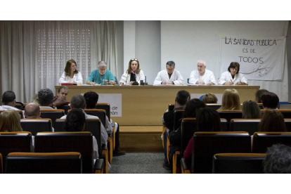 Asamblea informativa de los trabajadores del Hospital Clínico de Salamanca convocados por la junta de personal-Ical