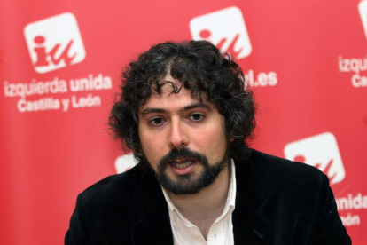 El precandidato de IU a la Junta, José Sarrión-Ical