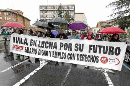 Manifestación de los trabajadores de Nissan en Ávila el pasado mes de diciembre-Raúl Sanchidrián