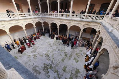 Conmemoración de la visita de Carlos V a Medina del Campo.- PHOTOGENIC