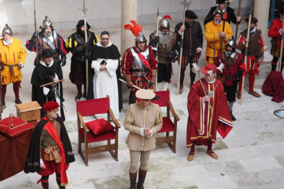 Conmemoración de la visita de Carlos V a Medina del Campo.- PHOTOGENIC