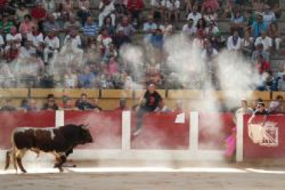 Encierros de las fiestas de Íscar, en Valladolid.- J.M.LOSTAU