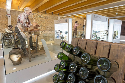 Detalle de la exposición del Museo del Vino, en una imagen de archivo. MIGUEL ÁNGEL SANTOS / PHOTOGENIC