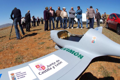 Una de las avionetas que empleaba Avimón para vigilar los cielos de la provincia de Soria y evitar la actividad de las avionetas antigranizo.-V. GUISANDE