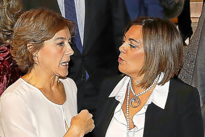 Isabel García Tejerina y Milagros Marcos.