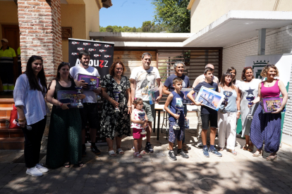 Foto de familia de los ganadores del Séptimo Concurso de Puzzles de Simancas .-ICAL