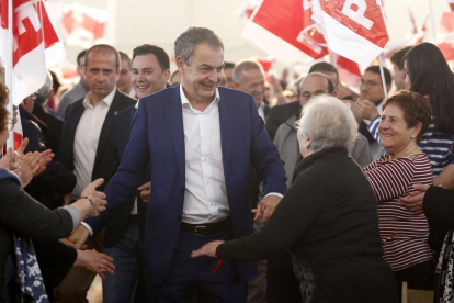 José Luis Rodríguez Zapatero, ayer en el cierre de campaña del PSOE de Castilla y León en la capital leonesa.-ICAL
