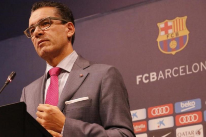 Josep Vives, el portavoz del Barça, en la sala de prensa del Camp Nou.-ALVARO MONGE