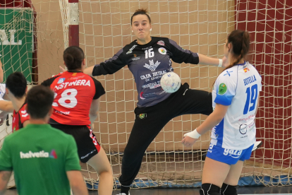 Caja Rural Aula - Granollers. / J. M. LOSTAU