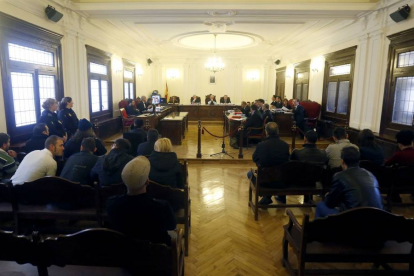 La Audiencia Provincial juzga a 20 acusados en la mayor operación policial contra el tráfico de drogas en León-Ical