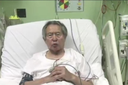 Fujimori, en la clínica de Lima donde está ingresado, en una imagen publicada este martes 26 de diciembre.-EFE