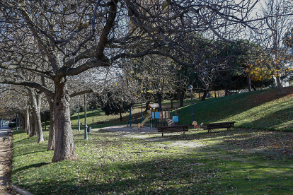 Parque de San Isidro, paralelo a Juan Carlos I, en la actualidad. J. M. LOSTAU